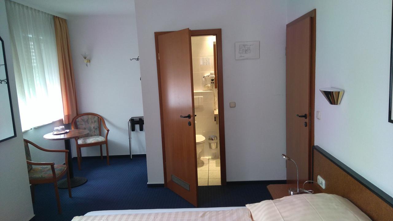 Hotel Loewensteiner Hof Haus Am Neuplatz Wertheim Exteriér fotografie